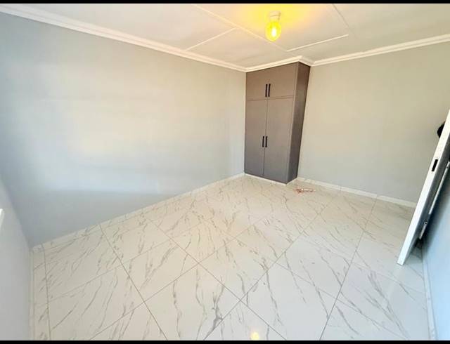 3 BEDROOM HOUSE FOR SALE IN VANDERBIJLPARK CW 5